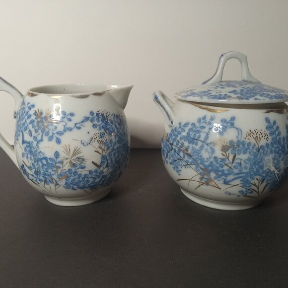 Vintage Asian Porcelain Blue and white floral Sugar and Creamer Set - Picture 1 of 14